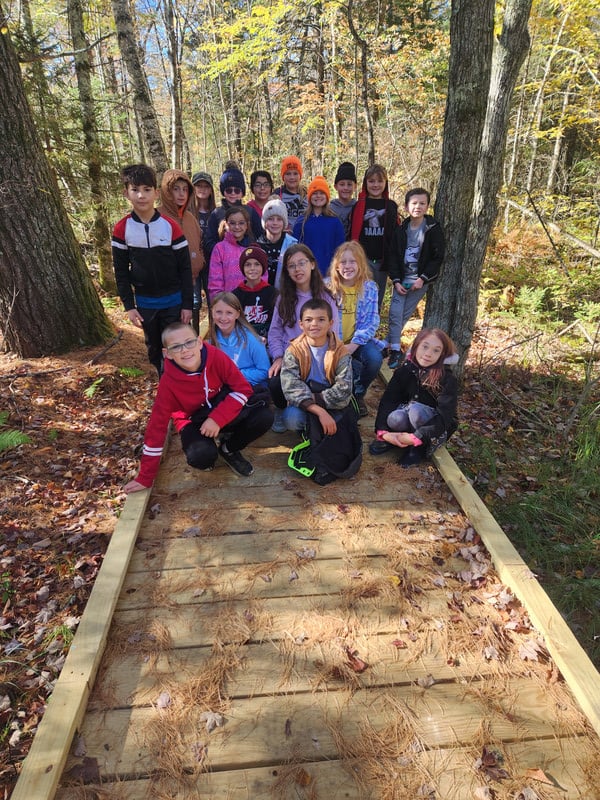 4th graders on new boardwalk