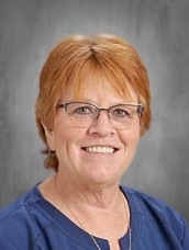 Thums, Julia