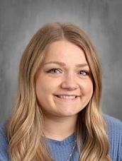 Image of Nikki Van Luven